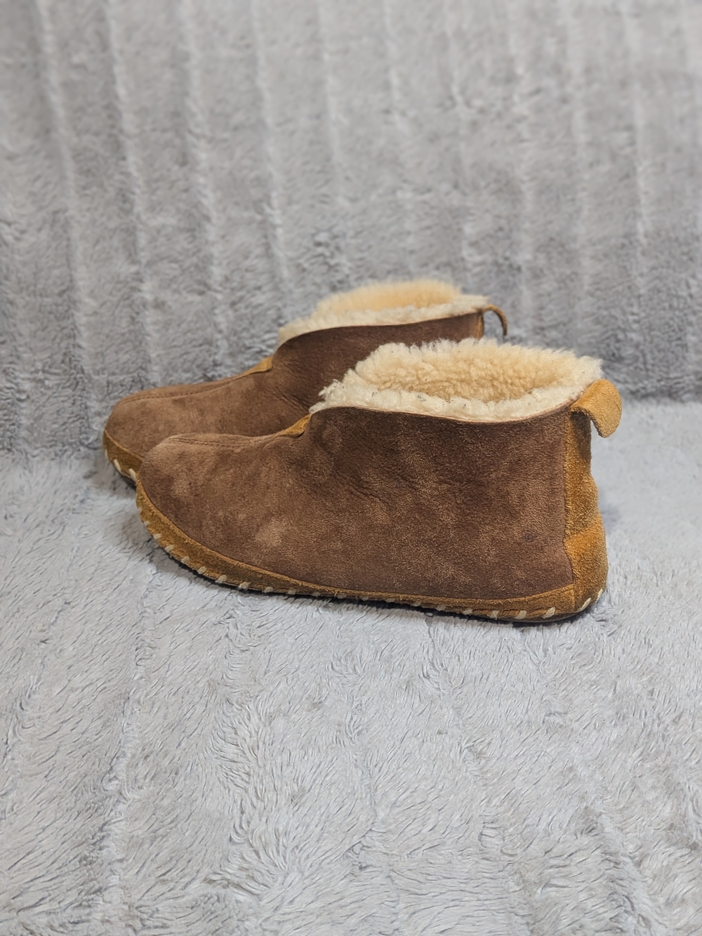 L.L. Bean Brown Suede Shearling Slip-On Slipper Boots Women Size 9 Medium